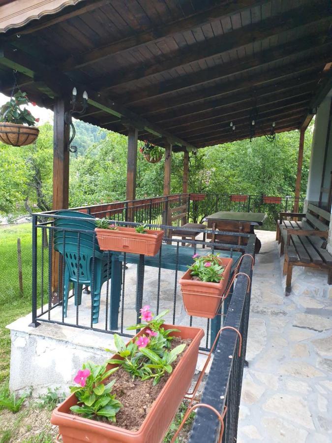 Бадевски Рай- Къща София Veliko Tŭrnovo Exterior foto
