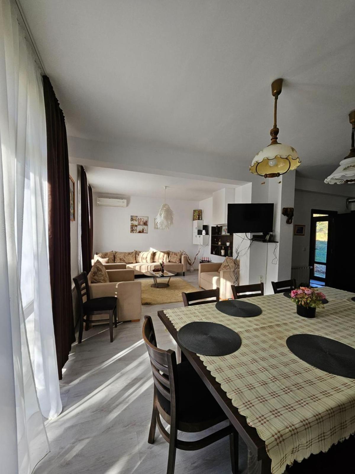 Бадевски Рай- Къща София Veliko Tŭrnovo Exterior foto